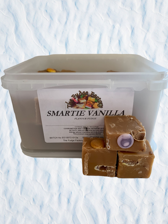 Fudge Factory Smartie Vanilla Fudge Bulk Tub 1 x 2kg
